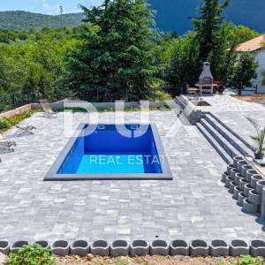 OTOK KRK, VRBNIK - Luksuzna vila s bazenom i pogledom na more