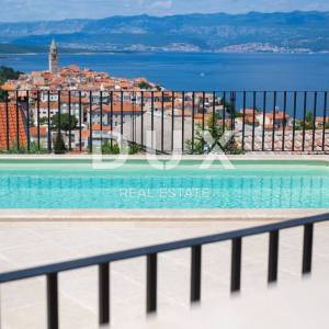OTOK KRK, VRBNIK - moderna vila s panoramskim pogledom na more