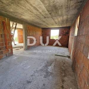 OTOK KRK, VRBNIK (okolica) - Roh-bau kuća na mirnoj lokaciji