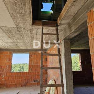 OTOK KRK, VRBNIK (okolica) - Roh-bau kuća na mirnoj lokaciji