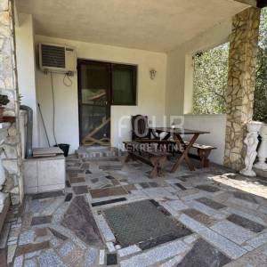 Otok Krk, Vrbnik - okolica, samostojeća kuća, 115m2