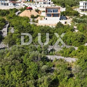 OTOK KRK, VRBNIK - Savršeno građevinsko zemljište - 200m od mora