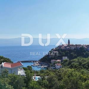 OTOK KRK, VRBNIK - Savršeno građevinsko zemljište - 200m od mora