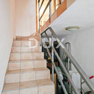 OTOK KRK, VRBNIK - Srce stare jezgre. Autentična kamena kuća, 2 ulaza, 80 m2