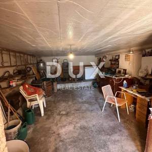 OTOK KRK, VRH - Dvojni objekt s velikim potencijalom