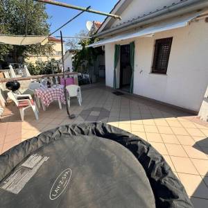 OTOK KRK, VRH - Dvojni objekt s velikim potencijalom