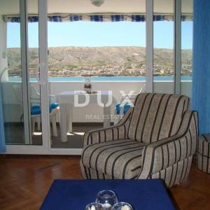 OTOK PAG, GRAD PAG, apartman 50 m od mora, predivan pogled