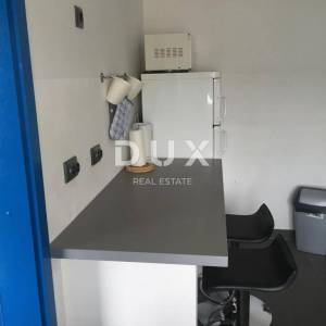 OTOK PAG, GRAD PAG, apartman 50 m od mora, predivan pogled