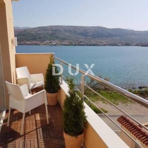 OTOK PAG, GRAD PAG - Apartmanska vila prvi red do mora