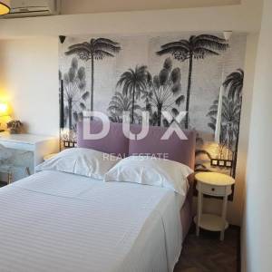 OTOK PAG, GRAD PAG - Apartmanska vila prvi red do mora