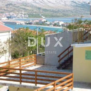 OTOK PAG, GRAD PAG- dvojna kuća 247 m2 za turizam