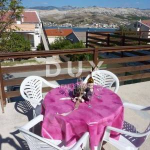OTOK PAG, GRAD PAG- dvojna kuća 247 m2 za turizam