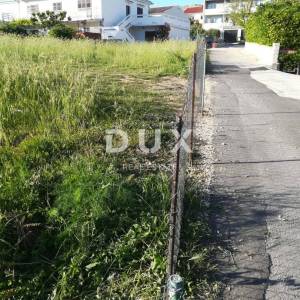 OTOK PAG - građevinsko, zemljište, 370 m2, pristup s asfalta