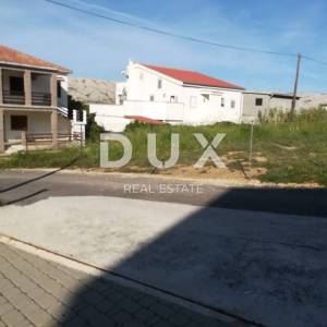 OTOK PAG - građevinsko, zemljište, 370 m2, pristup s asfalta