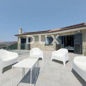 OTOK PAG, JAKIŠNICA - Luksuzna vila s pogledom na more, 240m2