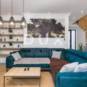 OTOK PAG, JAKIŠNICA - Luksuzna vila s pogledom na more, 240m2