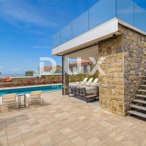 OTOK PAG, JAKIŠNICA - Luksuzna vila s pogledom na more, 240m2