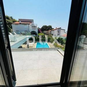 OTOK PAG, JAKIŠNICA - Luksuzna vila s pogledom na more, 240m2