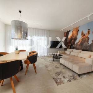 OTOK PAG, JAKIŠNICA - vrhunska moderna duplex vila s bazenom