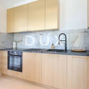 OTOK PAG, JAKIŠNICA - vrhunska duplex vila s bazenom