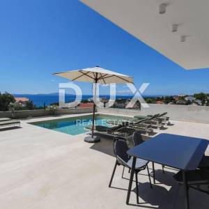 OTOK PAG, JAKIŠNICA - vrhunska duplex vila s bazenom
