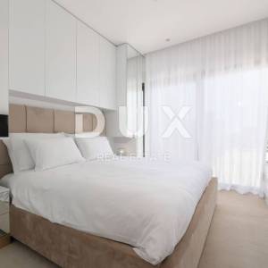 OTOK PAG, JAKIŠNICA - vrhunska duplex vila s bazenom