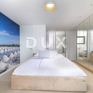 OTOK PAG, JAKIŠNICA - vrhunska duplex vila s bazenom