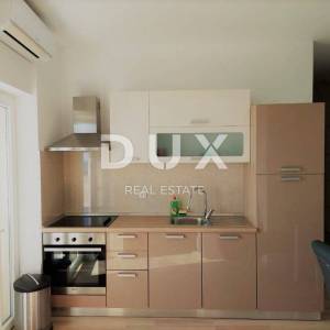 OTOK PAG, KOŠLJUN - Apartman 109 m2, 200m od mora, POGLED NA MORE!