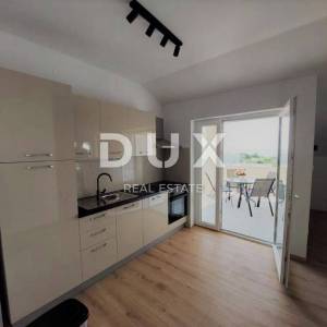 OTOK PAG, KOŠLJUN - Apartman 109 m2, 200m od mora, POGLED NA MORE!