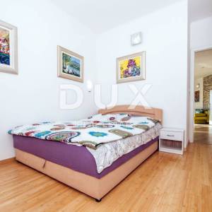 OTOK PAG, KOŠLJUN - Vila pored mora sa 4 apartmana