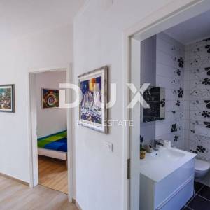OTOK PAG, KOŠLJUN - Vila pored mora sa 4 apartmana