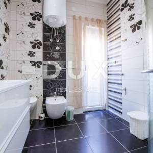 OTOK PAG, KOŠLJUN - Vila pored mora sa 4 apartmana