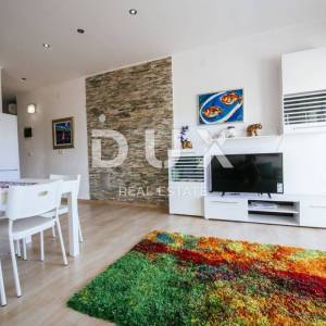 OTOK PAG, KOŠLJUN - Vila pored mora sa 4 apartmana