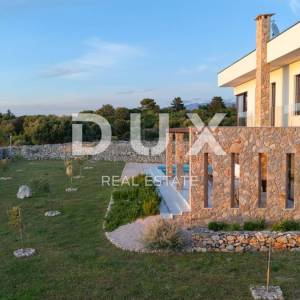OTOK PAG, LUN - jedinstvena vila s bazenom na predivnoj lokaciji