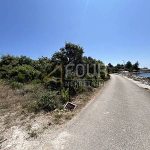 Otok Pag, Mandre, 20.302m2, zemljište 1. red do mora!