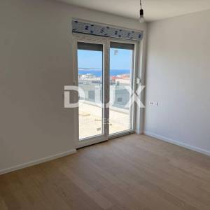 OTOK PAG, MANDRE- 3S+db penthouse u kvalitetnoj novogradnji