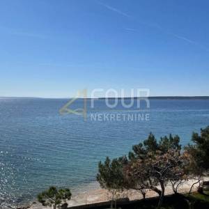 Otok Pag, Mandre, novogradnja, 1. red do mora! 