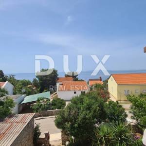 OTOK PAG, NOVALJA - apartmanska kuća blizu mora