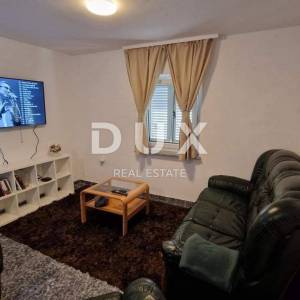 OTOK PAG, NOVALJA - Apartman 2. red od mora!