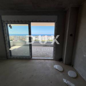 OTOK PAG, NOVALJA - izuzetan 2s+db stan na top lokaciji