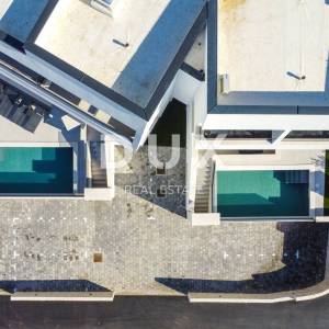 OTOK PAG, NOVALJA - Vila s 4 spavaće sobe, bazenom i saunom, 148,50m2