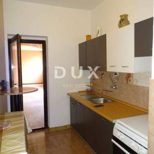 OTOK PAG, PAG, BOŠANA - apartmanska kuća u blizini mora