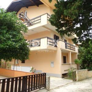 OTOK PAG, PAG, BOŠANA - apartmanska kuća u blizini mora