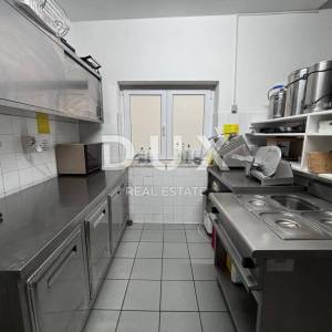 OTOK PAG, PAG - Hotel s restoranom u blizini mora
