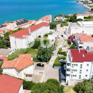OTOK PAG, PAG -  Obiteljski hotel sa gostinjskom kućom i uhodanim poslom