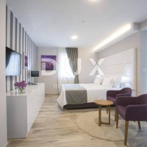 OTOK PAG, PAG -  Obiteljski hotel sa gostinjskom kućom i uhodanim poslom