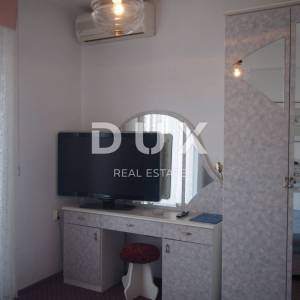OTOK PAG, PAG - Prostrani hotel pokraj mora