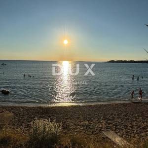 OTOK PAG, POVLJANA - 2S+DB stan, 78m2, 1. red do mora