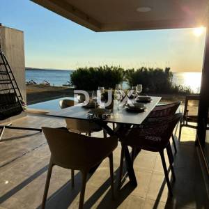 OTOK PAG, POVLJANA - 2S+DB stan, 78m2, 1. red do mora