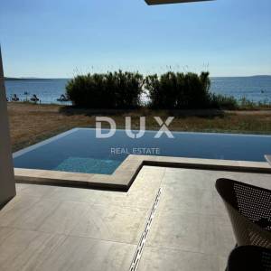 OTOK PAG, POVLJANA - 2S+DB stan, 78m2, 1. red do mora